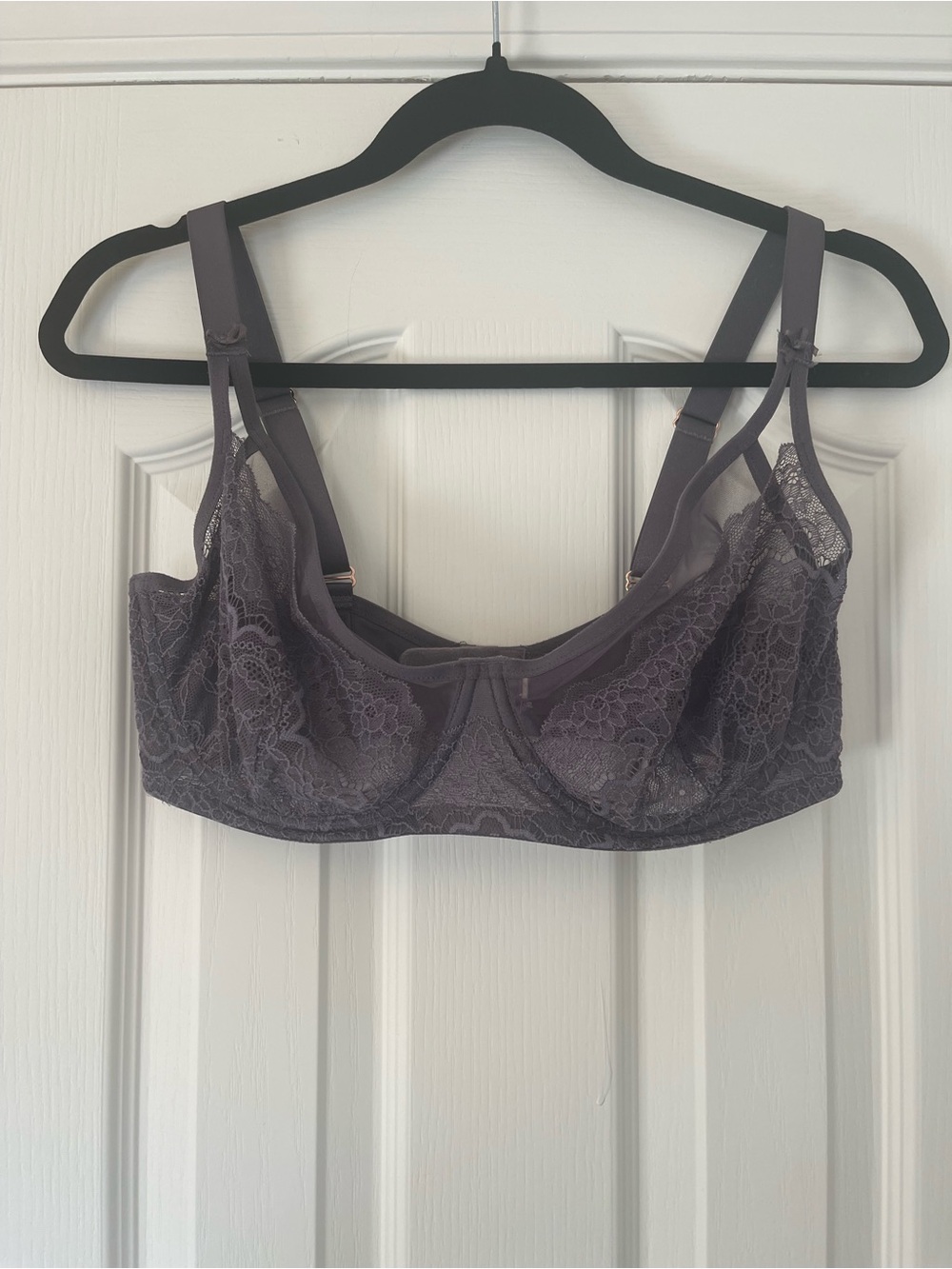 Victoria Secret Lace Underwire Bra in Dusty Purple - Women Intimates (34DD)
